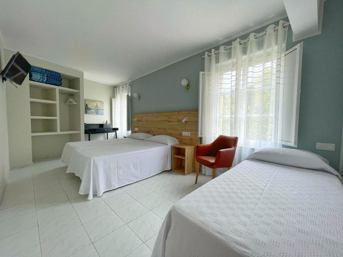 Hotel Amadora - Admite Mascotas バレイロス エクステリア 写真