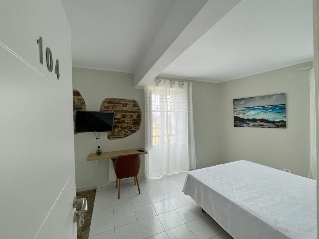 Hotel Amadora - Admite Mascotas バレイロス エクステリア 写真